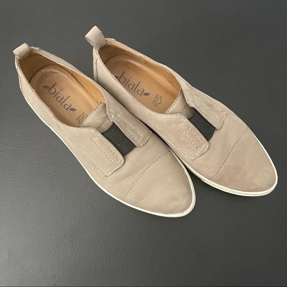 Biala Women’s Leather Slip on Shoes,Tan Color UK Size 38 USA 8 - Picture 2 of 16